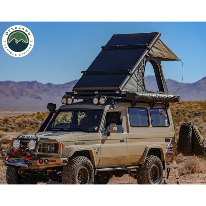 Overland Vehicle Systems Mamba 3 Clamshell Roof Top Tent Clamshell Roof Top Tents Overland Vehicle Systems   